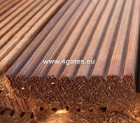 Terrasseplanke – brun tone 42x90x3600 mm