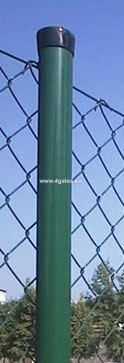 Apvalus tvoros stulpas, cinkuotas, RAL 6005; 48 x 1500 mm su PVC dangteliu